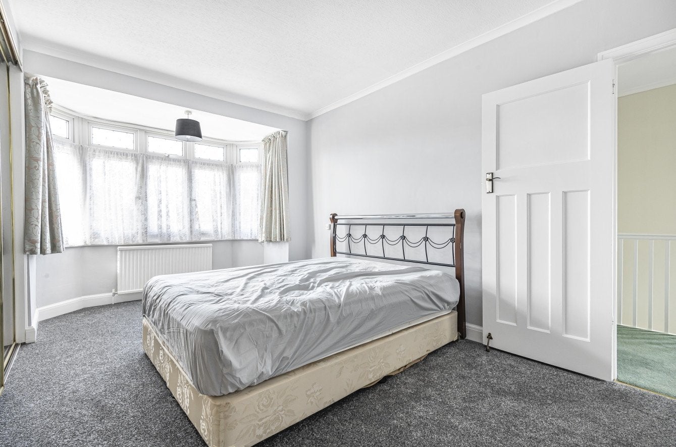 House Wickham Avenue in Greater London