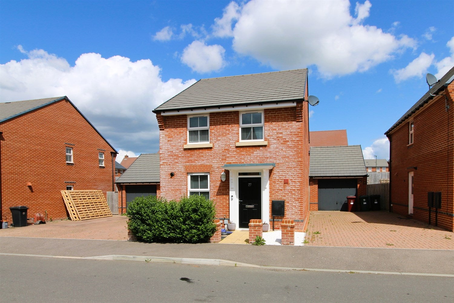House Clark Drive in Chichester