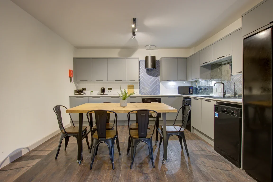 Flat Brass Thill in Durham