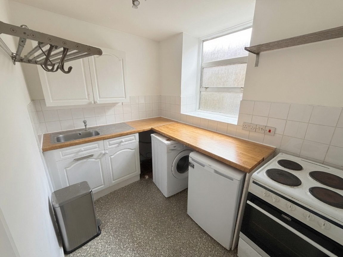 Flat Hornsey Lane in Greater London