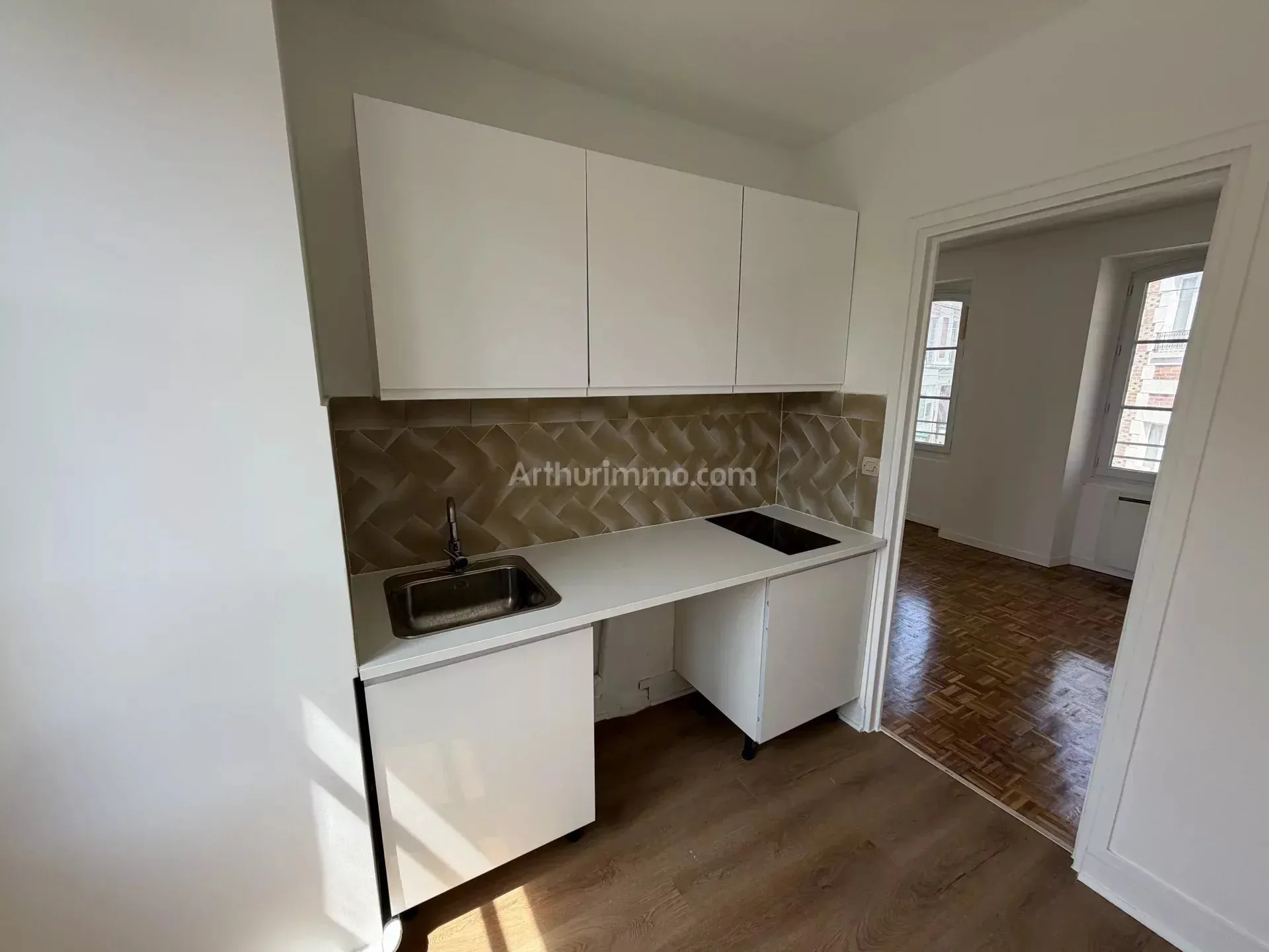 Flat Avenue Paul Vaillant-Couturier in Paray-Vieille-Poste