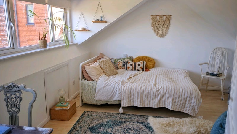 Room Grindell Road in Bristol