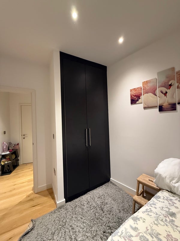 Room Lyell Street in Greater London