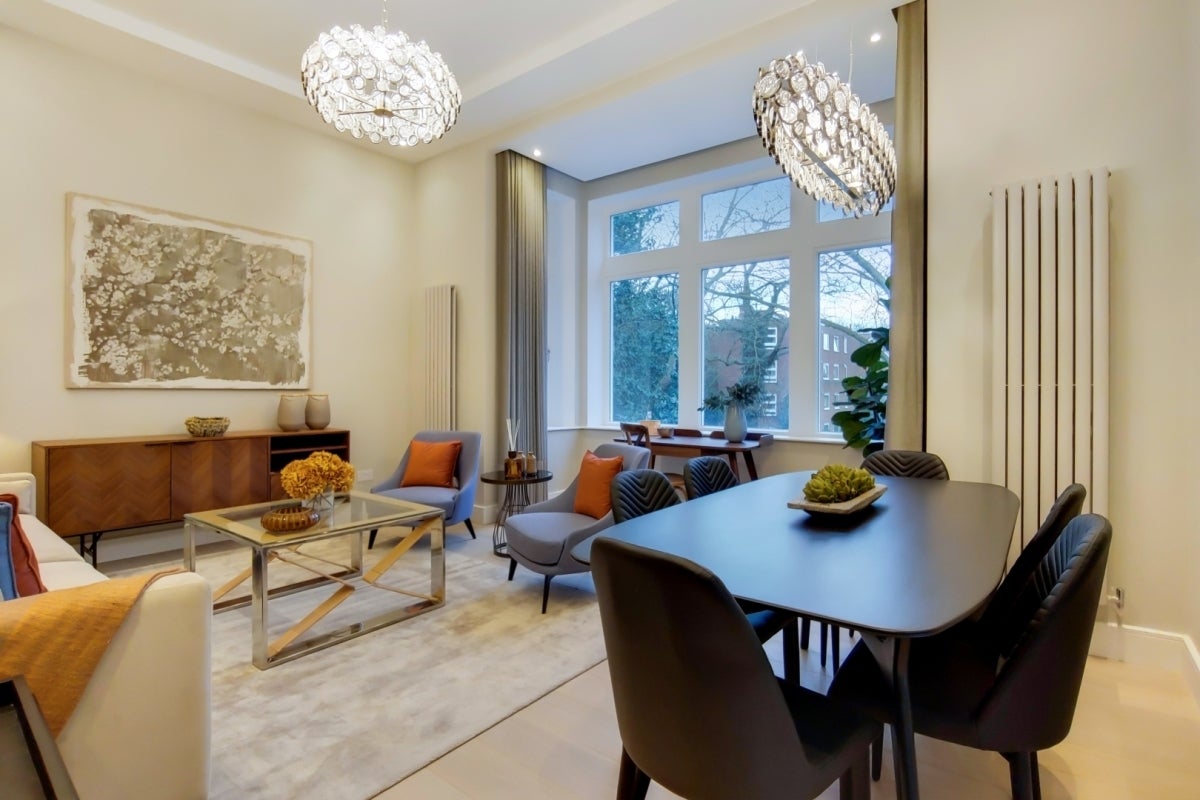 Flat Fitzjohn's Avenue in Greater London