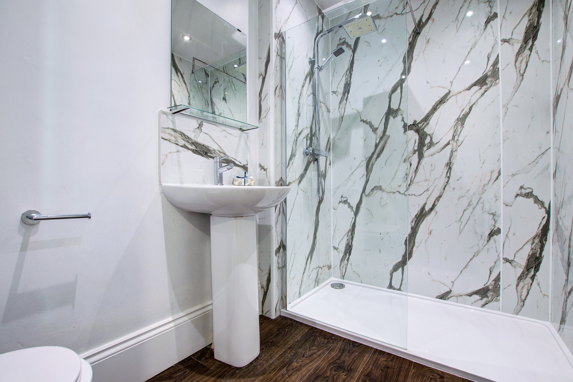Flat Osborne Villas in Newcastle upon Tyne
