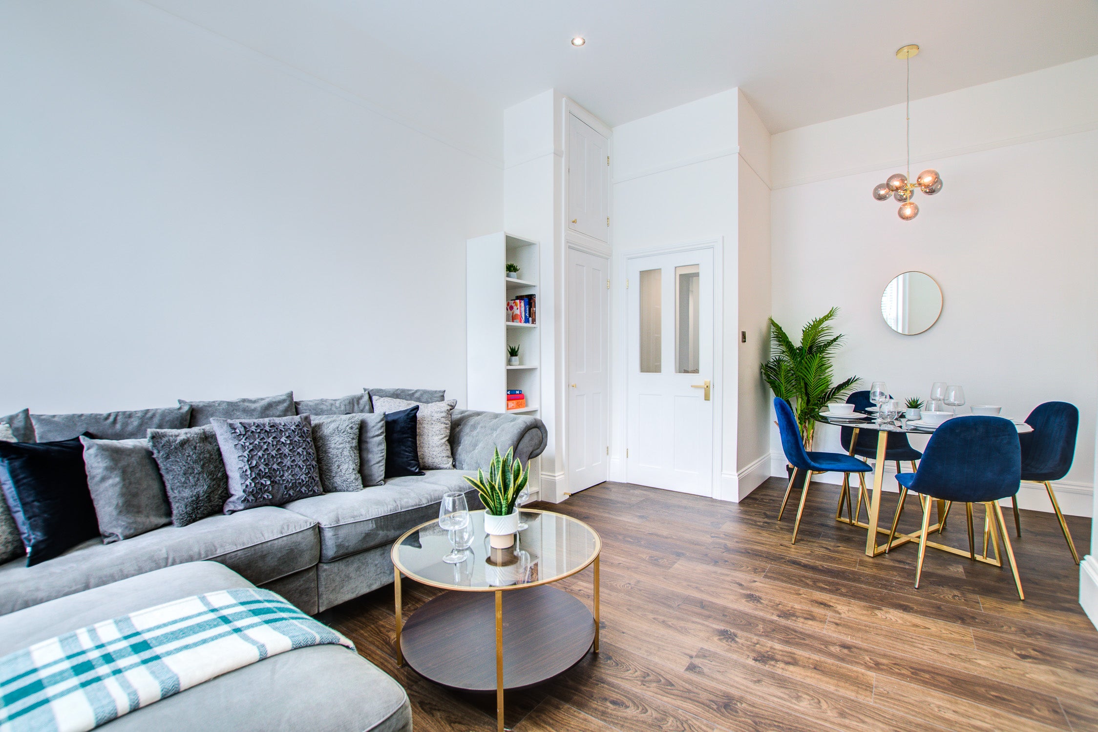 Flat Osborne Villas in Newcastle upon Tyne