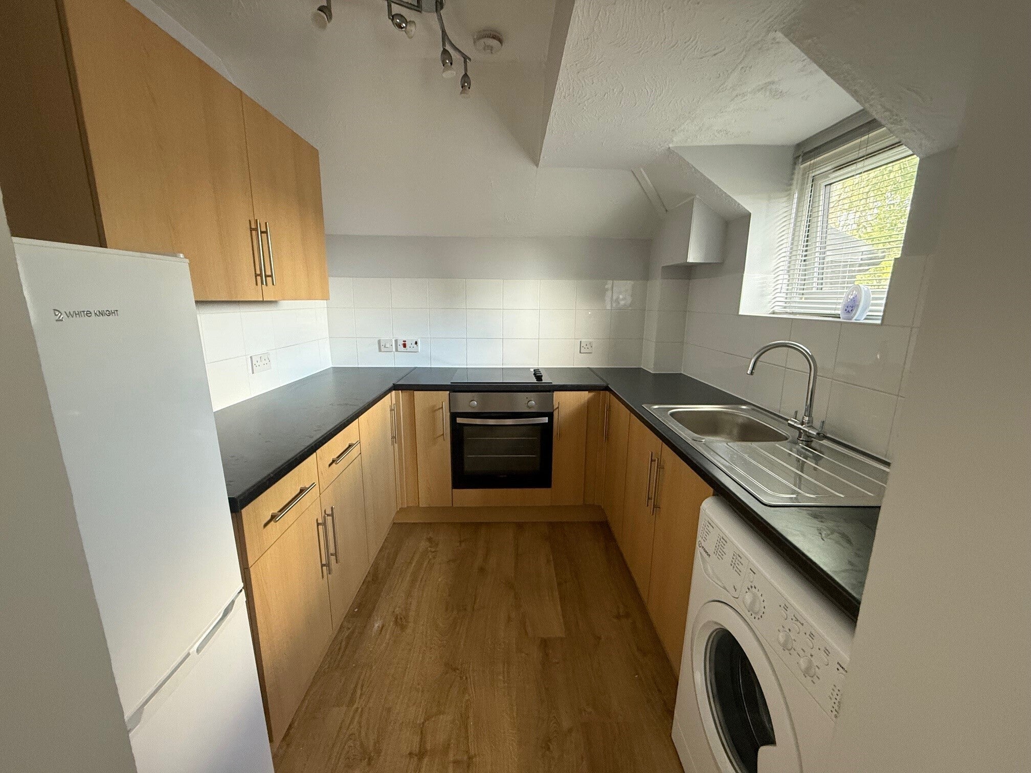 Flat Whitley Mead in Bristol