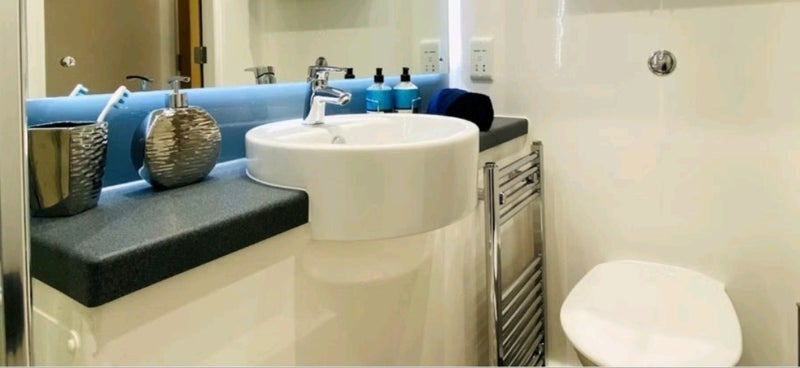 Room Blackhorse Lane in Greater London