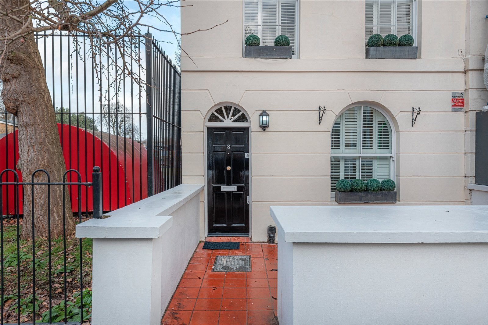 House Ordnance Hill in City of Westminster