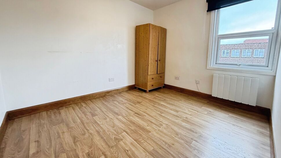 Flat Eltham High Street in Greater London