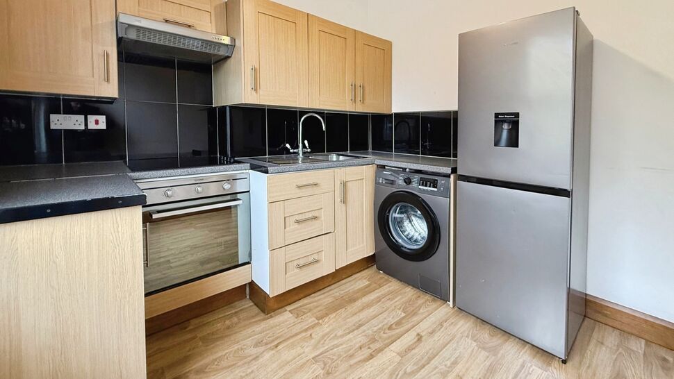 Flat Eltham High Street in Greater London