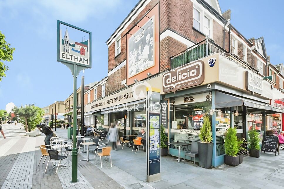 Flat Eltham High Street in Greater London