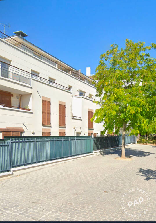 Flat Avenue Henri Barbusse in Le Blanc-Mesnil