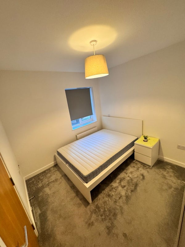 Room Sidcup Road in Greater London