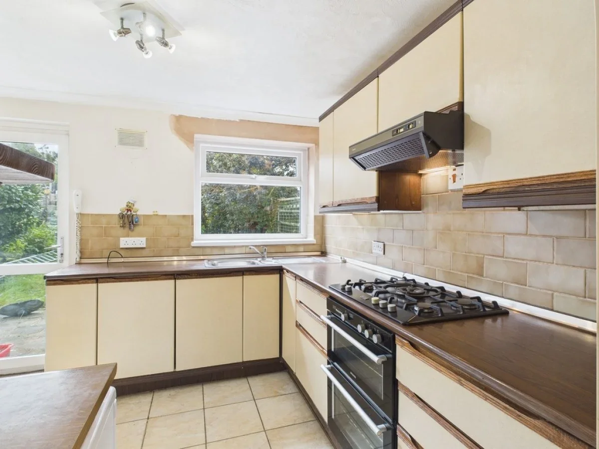 House Midhurst Close in Crawley