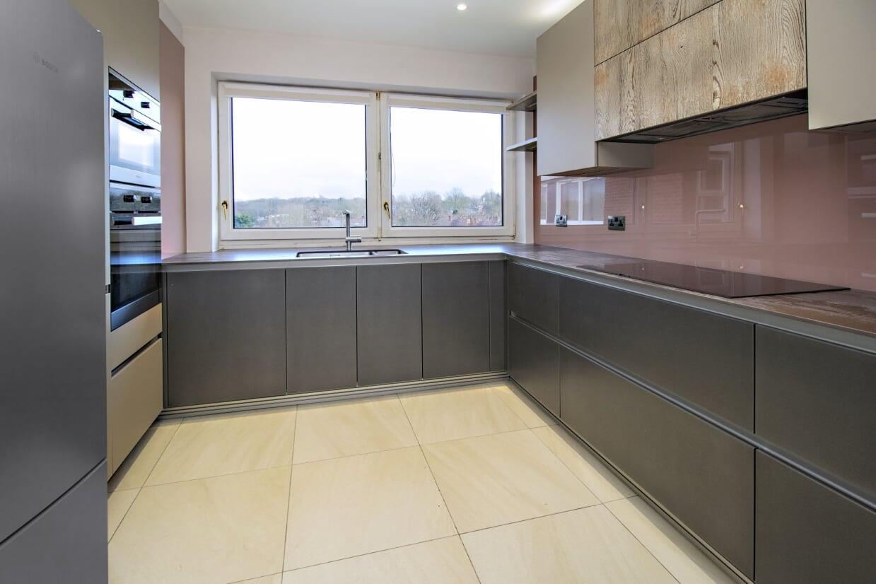 Flat Sheldon Avenue in Greater London