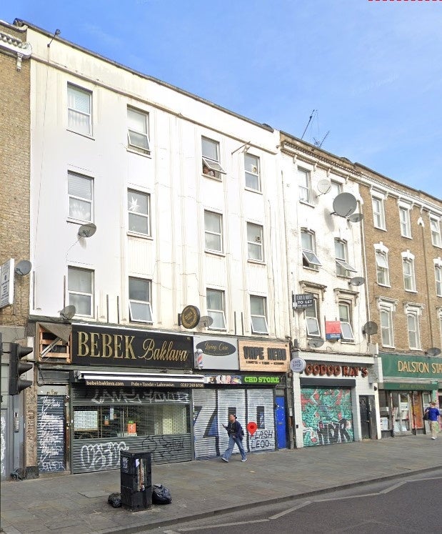 Flat Kingsland High Street in Greater London