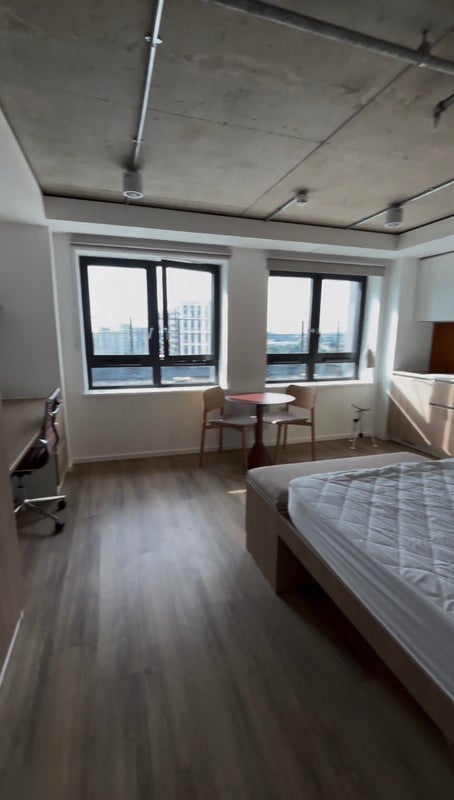 Flat Allegro Walk in Greater London