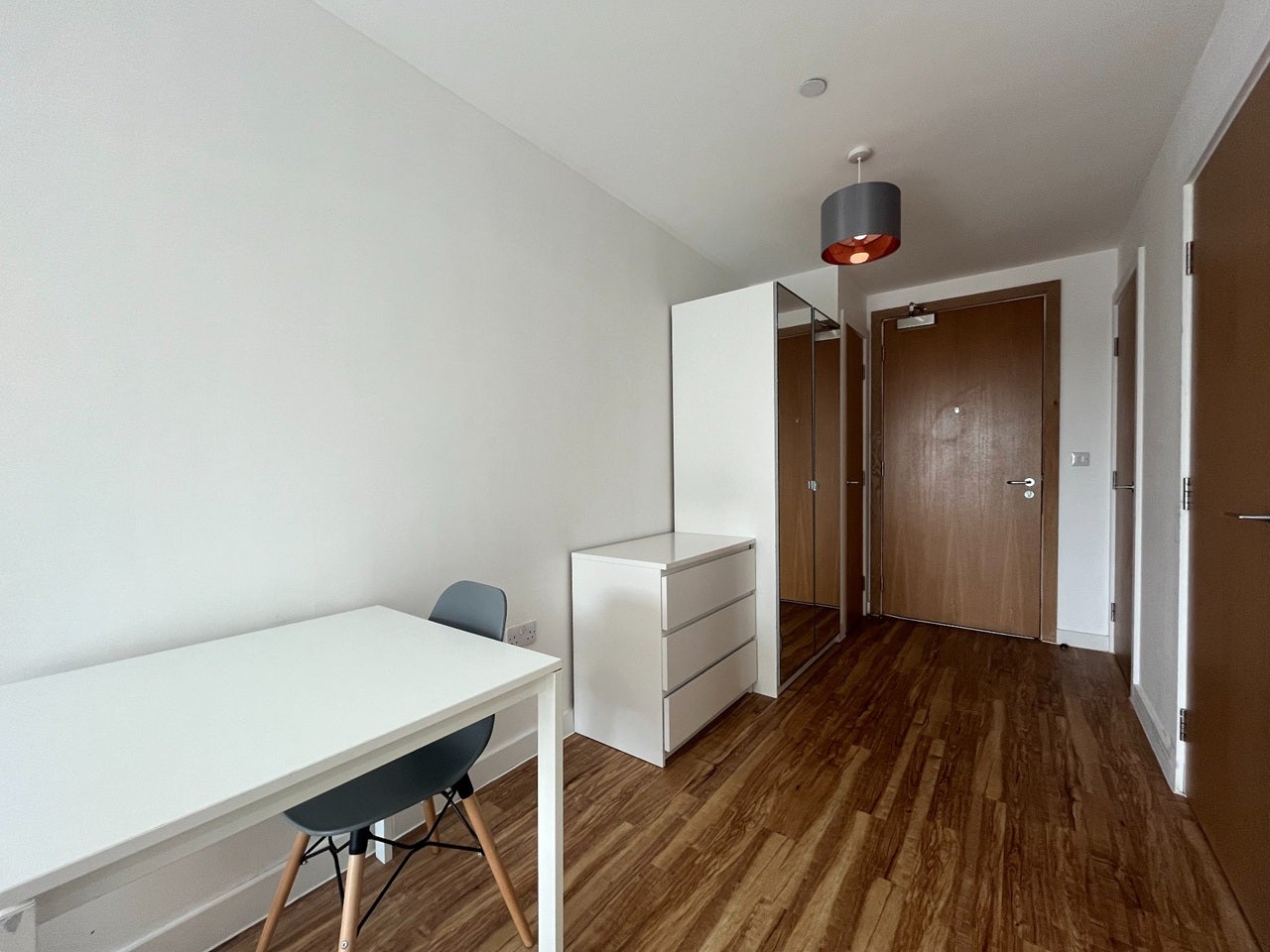Flat Michigan Avenue in Salford