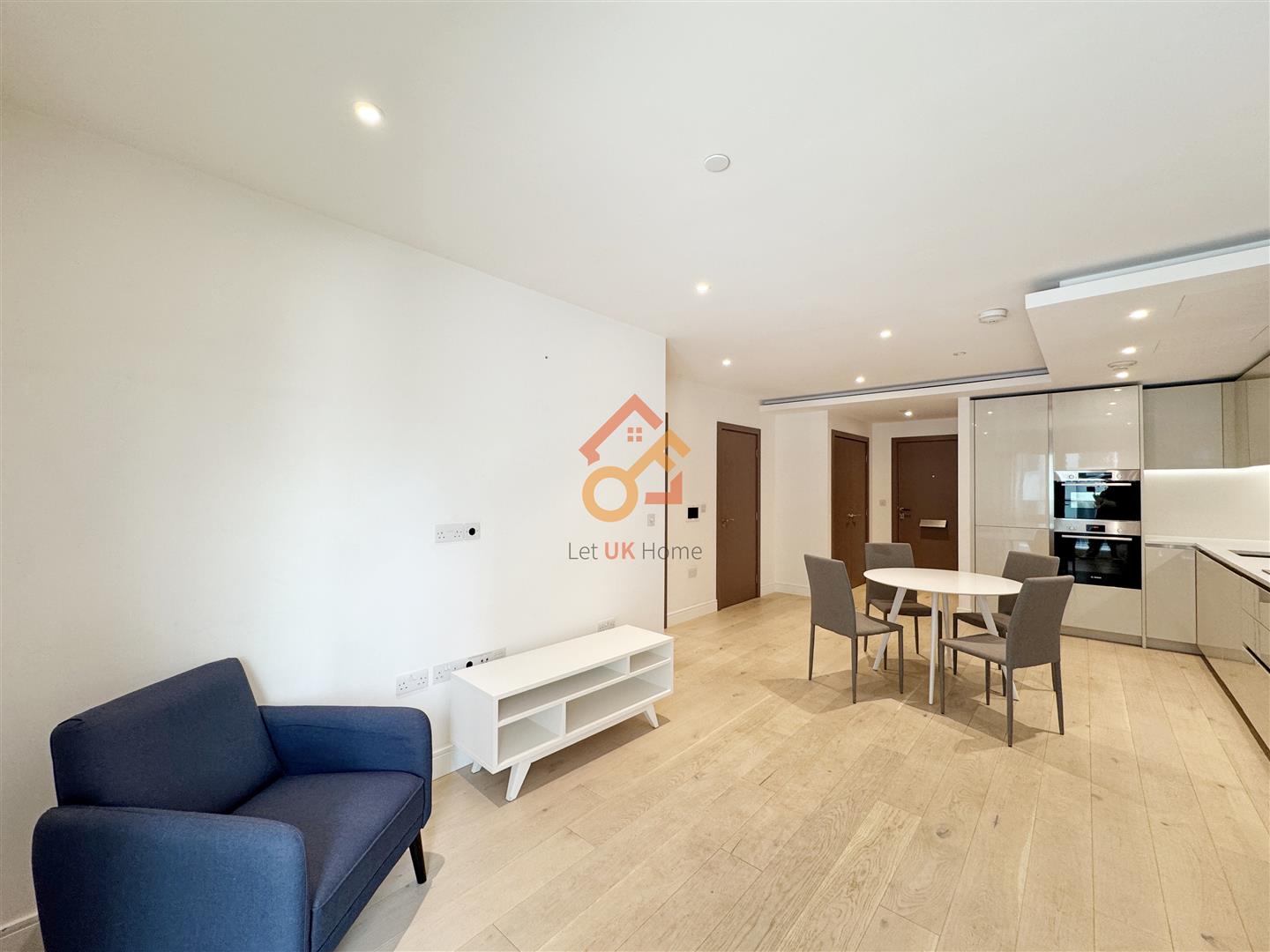 Flat Tierney Road in London