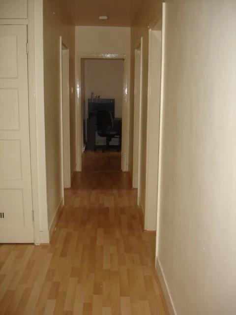 Room Stepney Way in Greater London