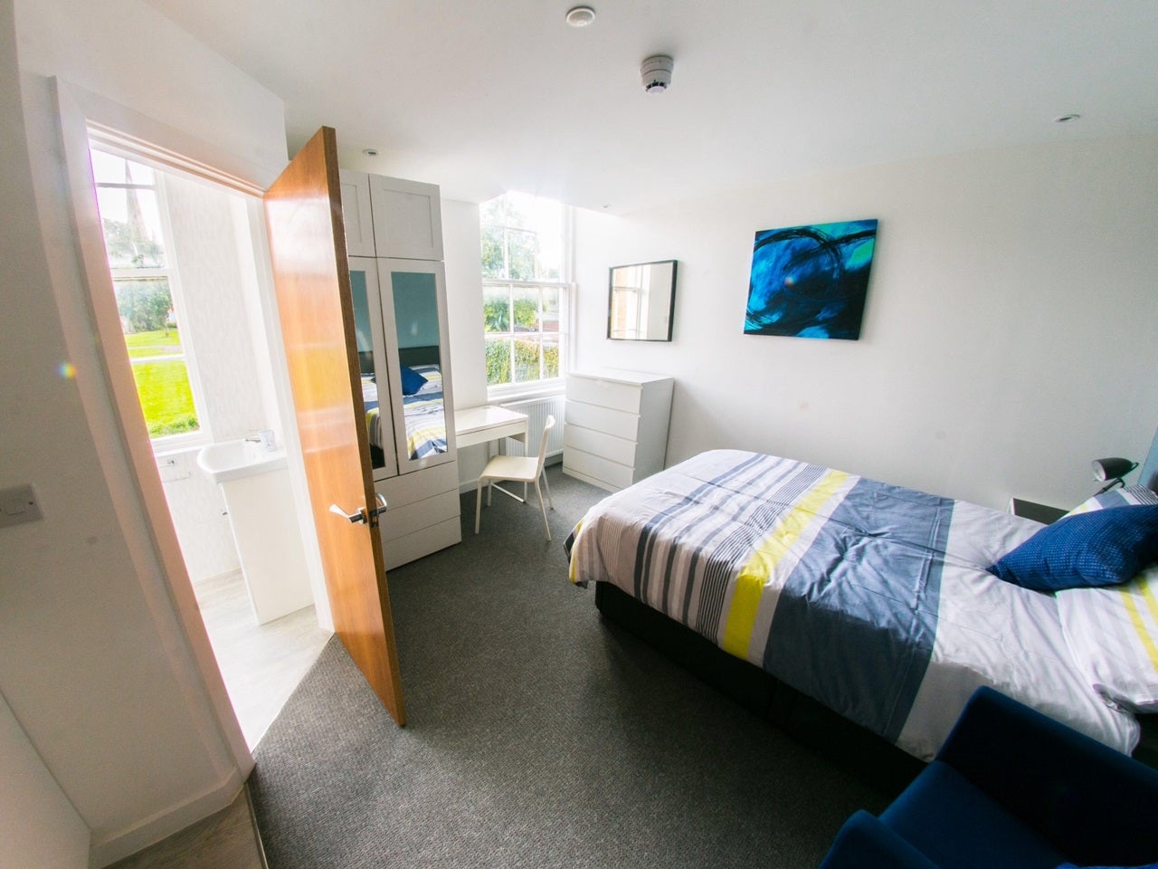 Room Trident Centre in Dudley