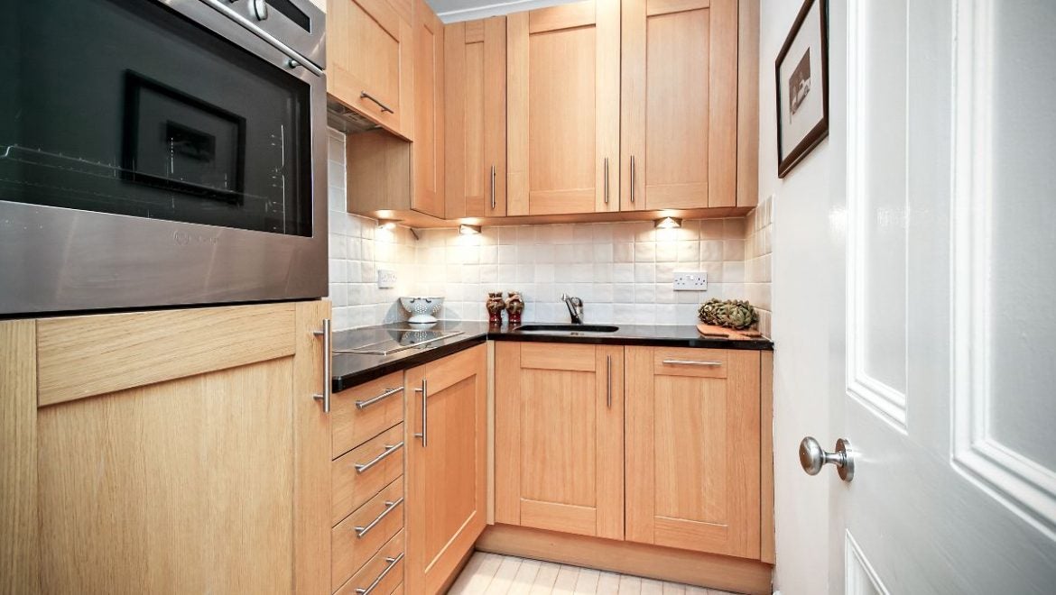 Flat Onslow Gardens in Greater London