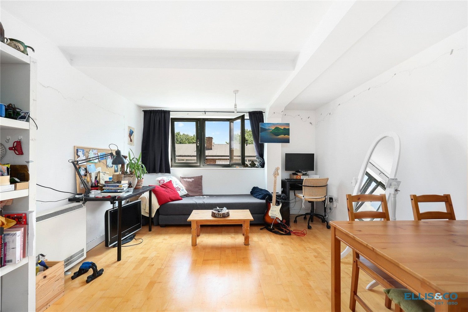Flat Louisa Street in Greater London