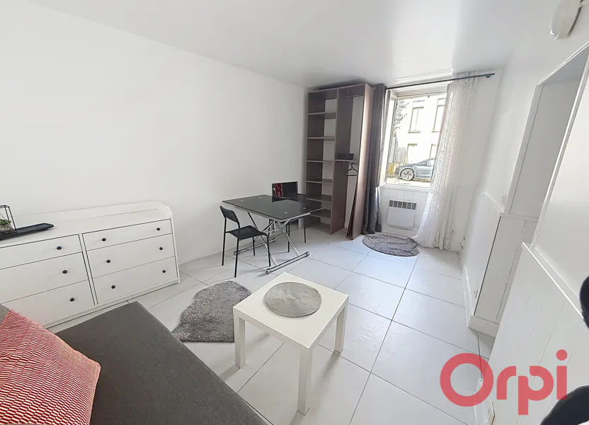 Appartement Place Voltaire à Châtenay-Malabry