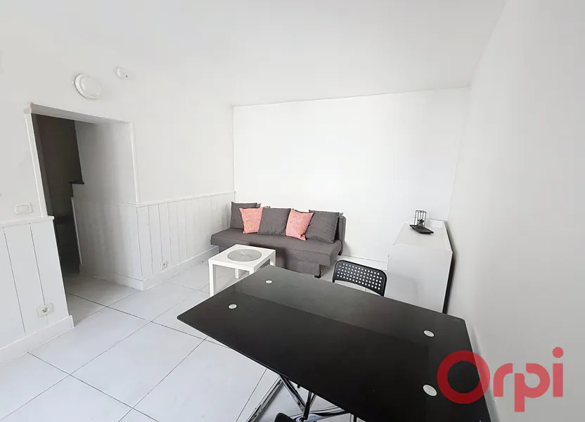Appartement Place Voltaire à Châtenay-Malabry