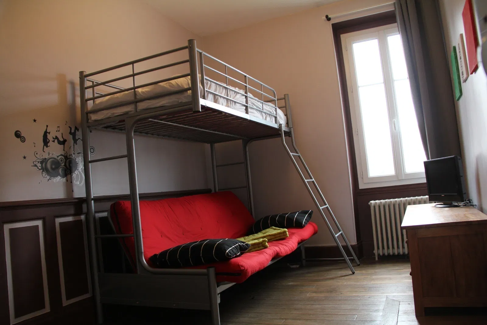 Room Faubourg Saint-Roch in Romorantin-Lanthenay