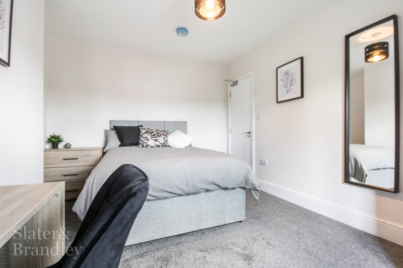 Room Trent Boulevard in Nottingham