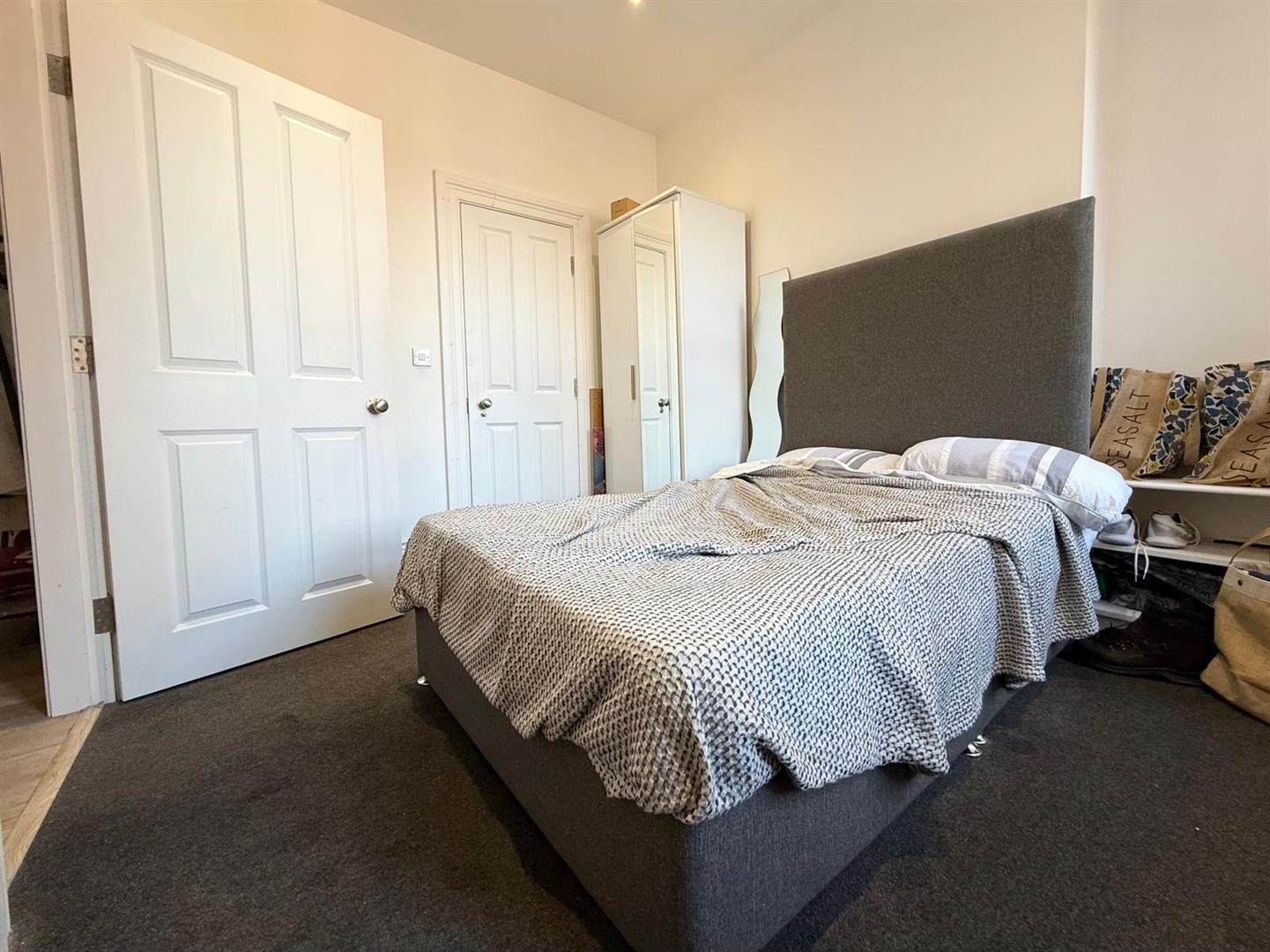 Flat West Avenue in Newcastle upon Tyne