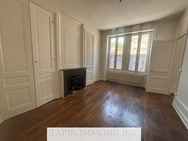 Appartement Rue Grange Bruyère à Sainte-Foy-lès-Lyon