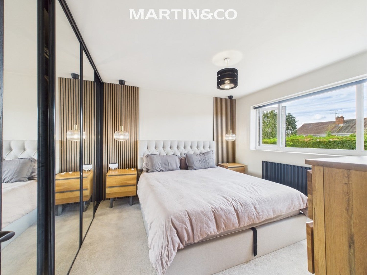 House Harmar Close in Wokingham