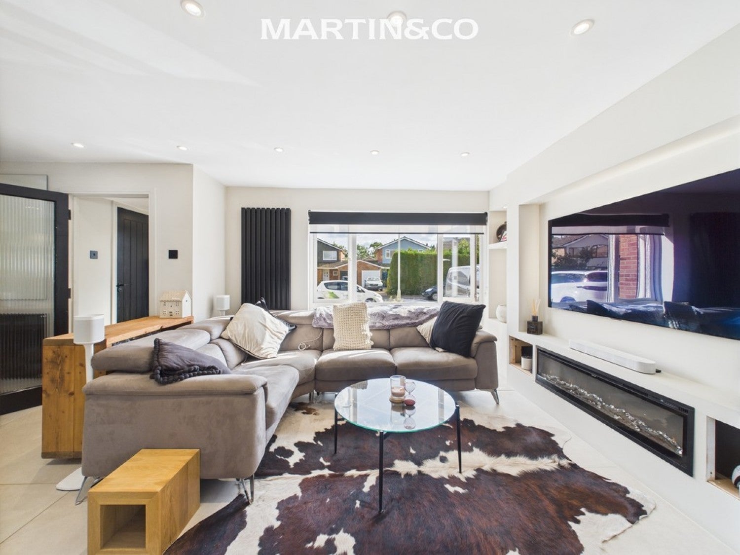 House Harmar Close in Wokingham