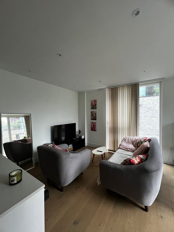Room St. Pancras Way in Greater London