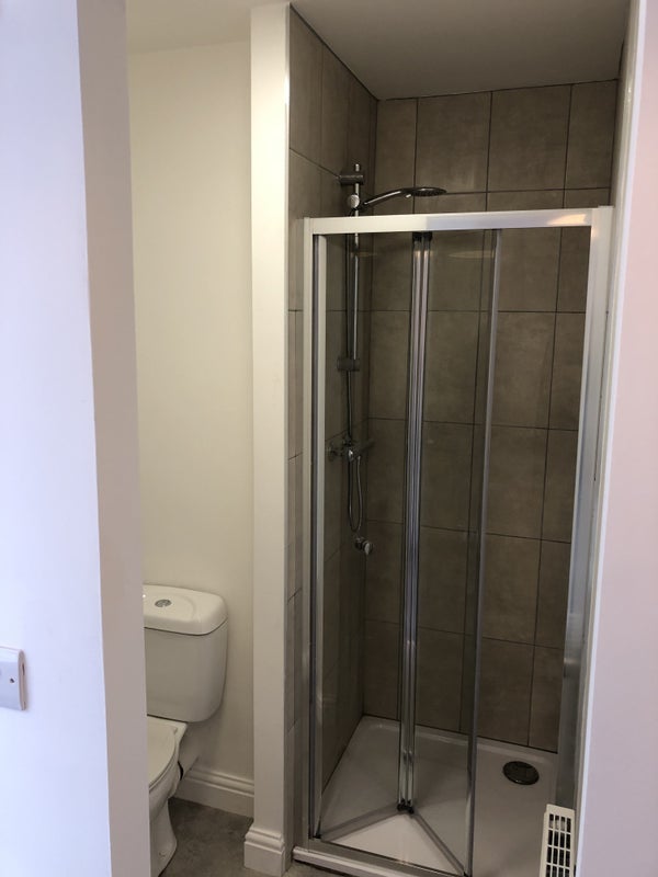 Room Bankfield Road in Sheffield