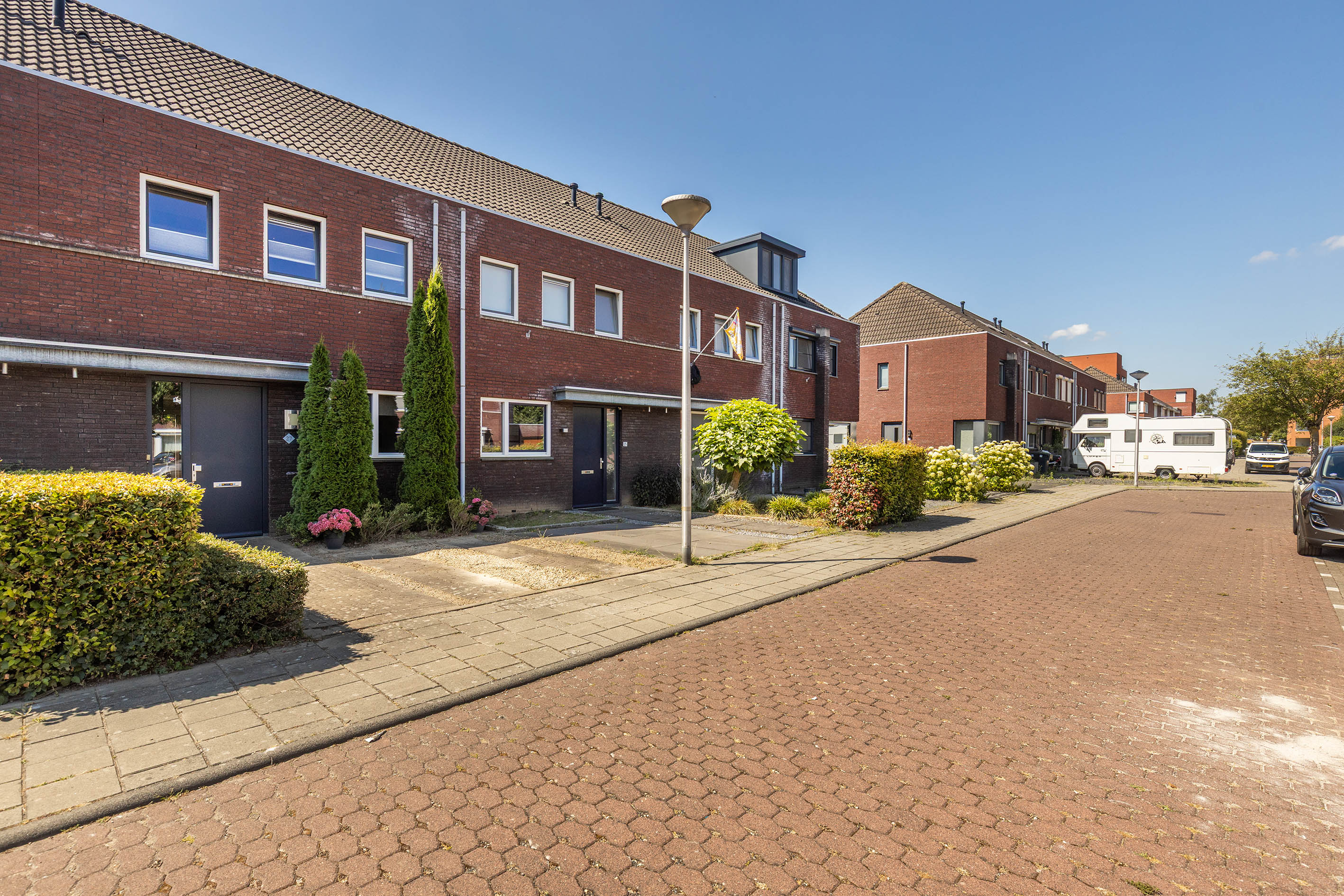 Tussenwoning te koop: Tessmanstraat 27, Sittard