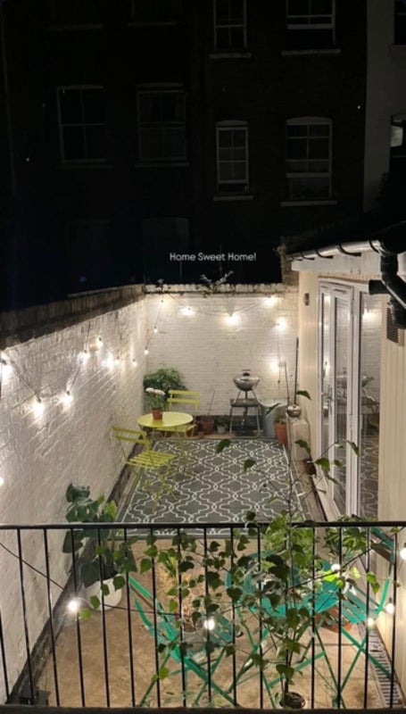 Room Leman Street in Greater London