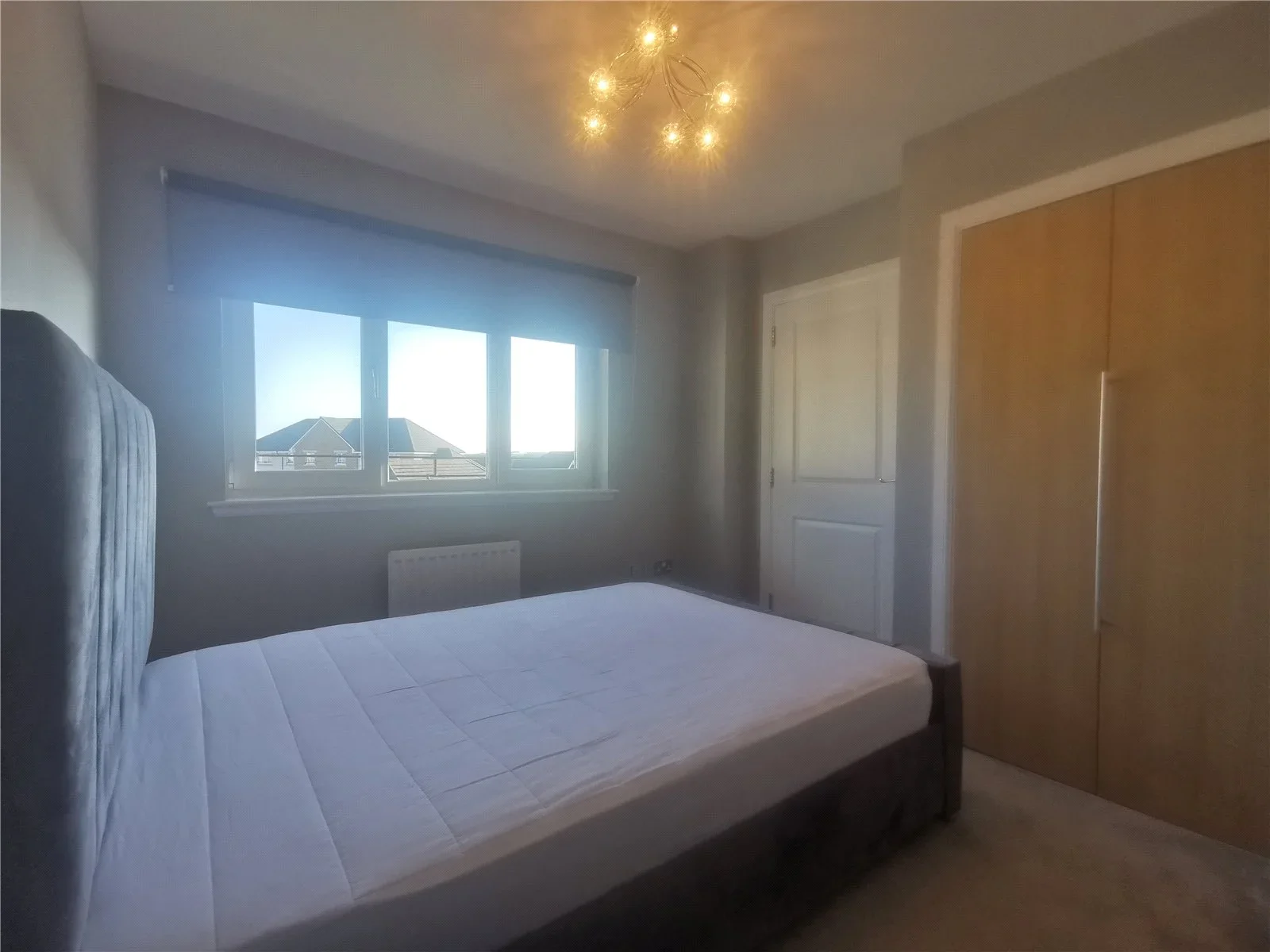 Flat South Chesters Gardens in Bonnyrigg