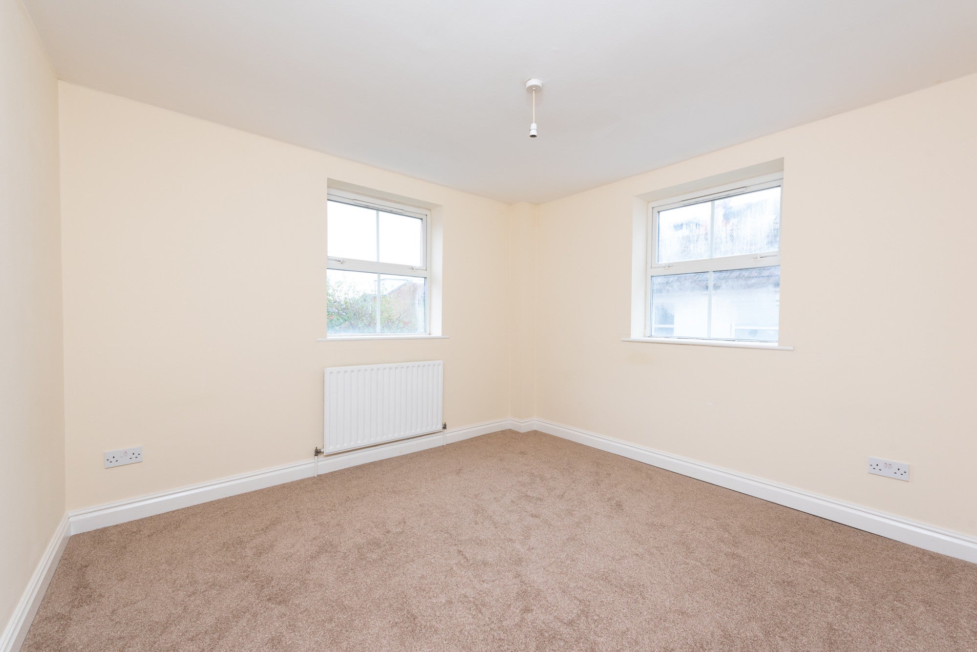 Flat Upper Union Street in Rushmoor