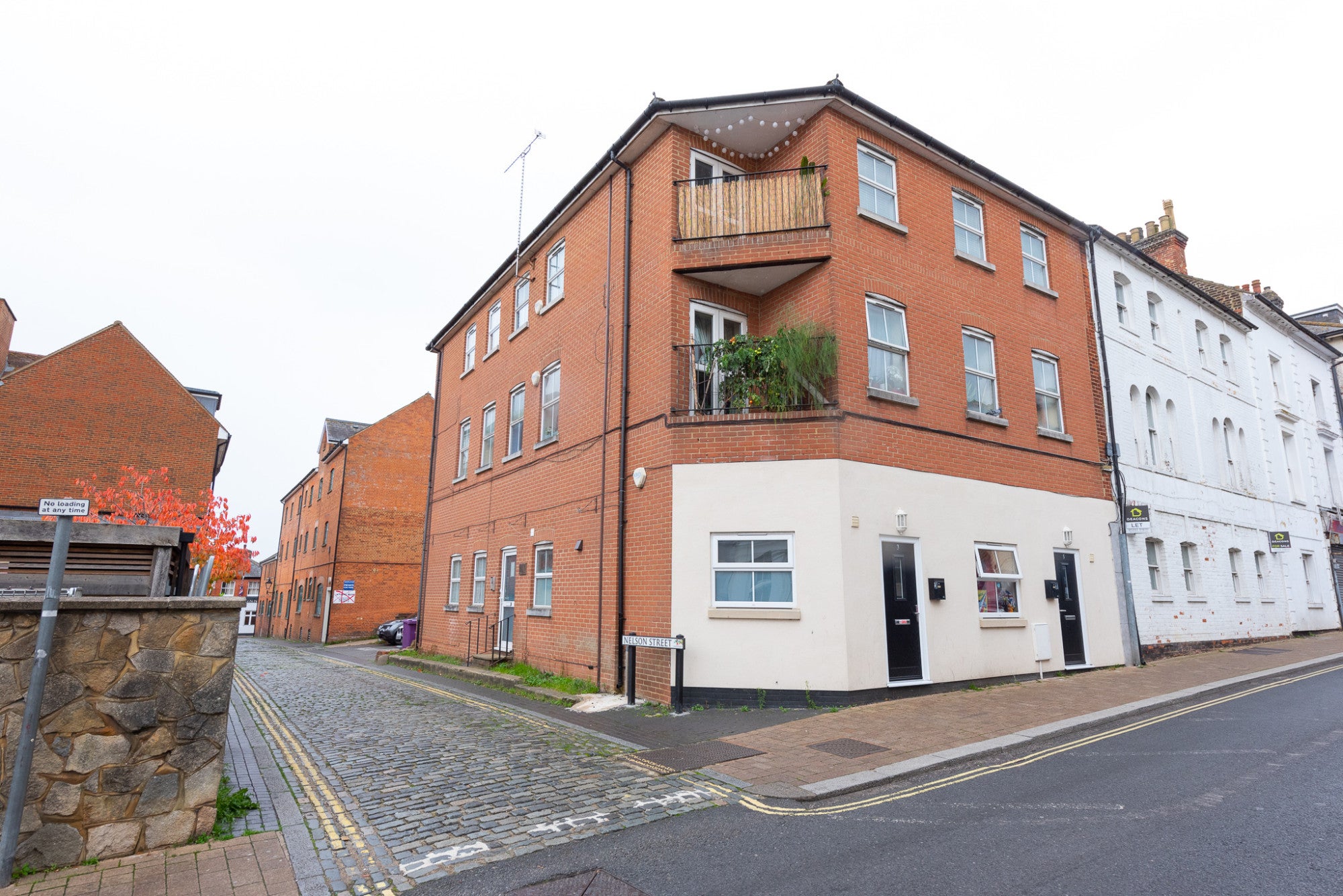 Flat Upper Union Street in Rushmoor