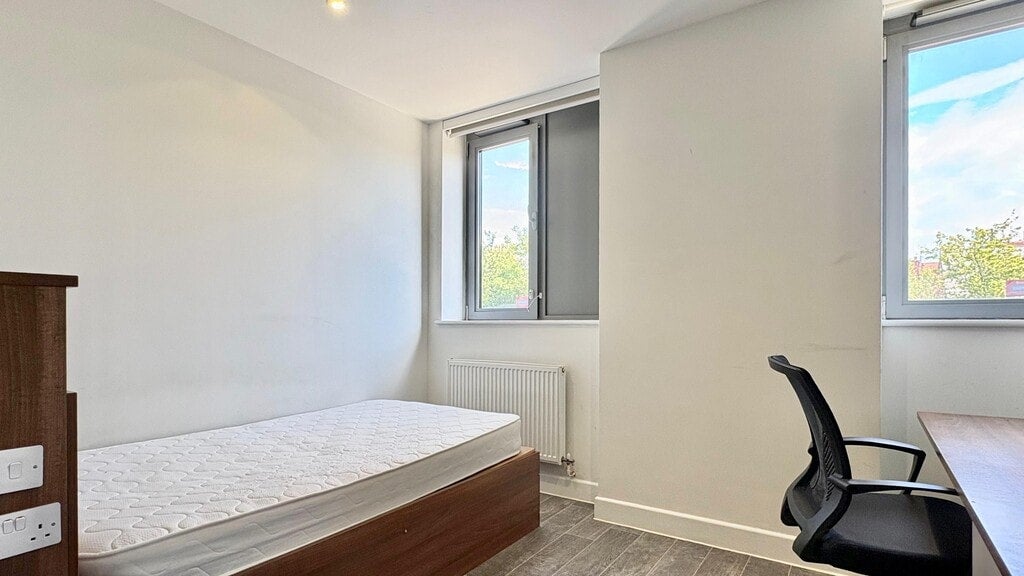 Flat The Grove in Greater London