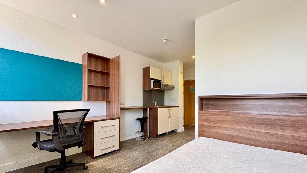 Flat The Grove in Greater London