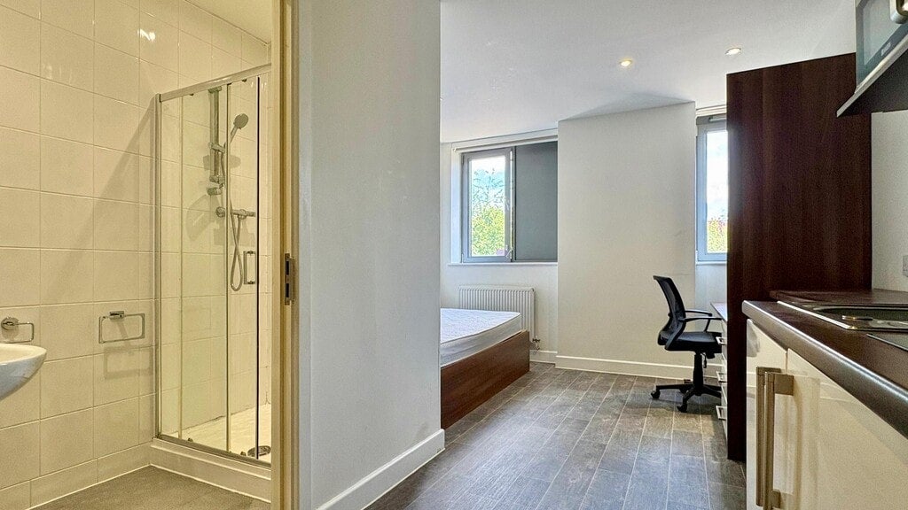 Flat The Grove in Greater London
