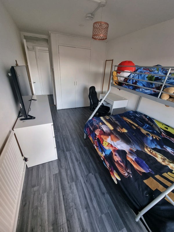 Room Wild's Rents in Greater London