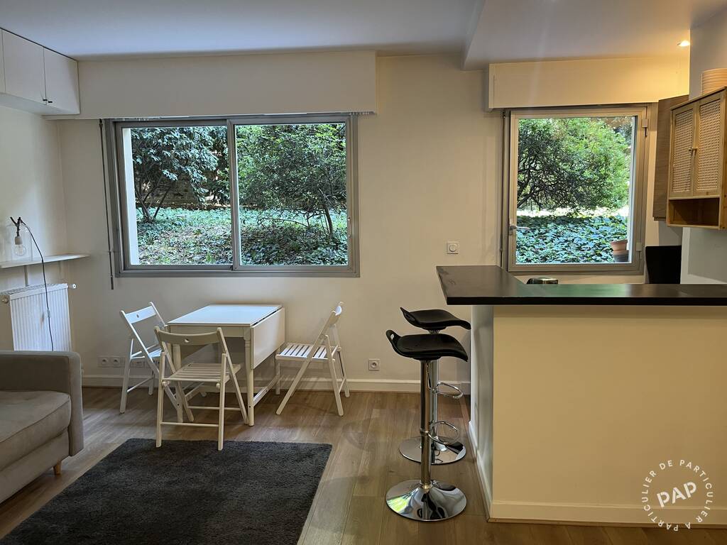 Appartement Rue des Saints-Pères à Paris