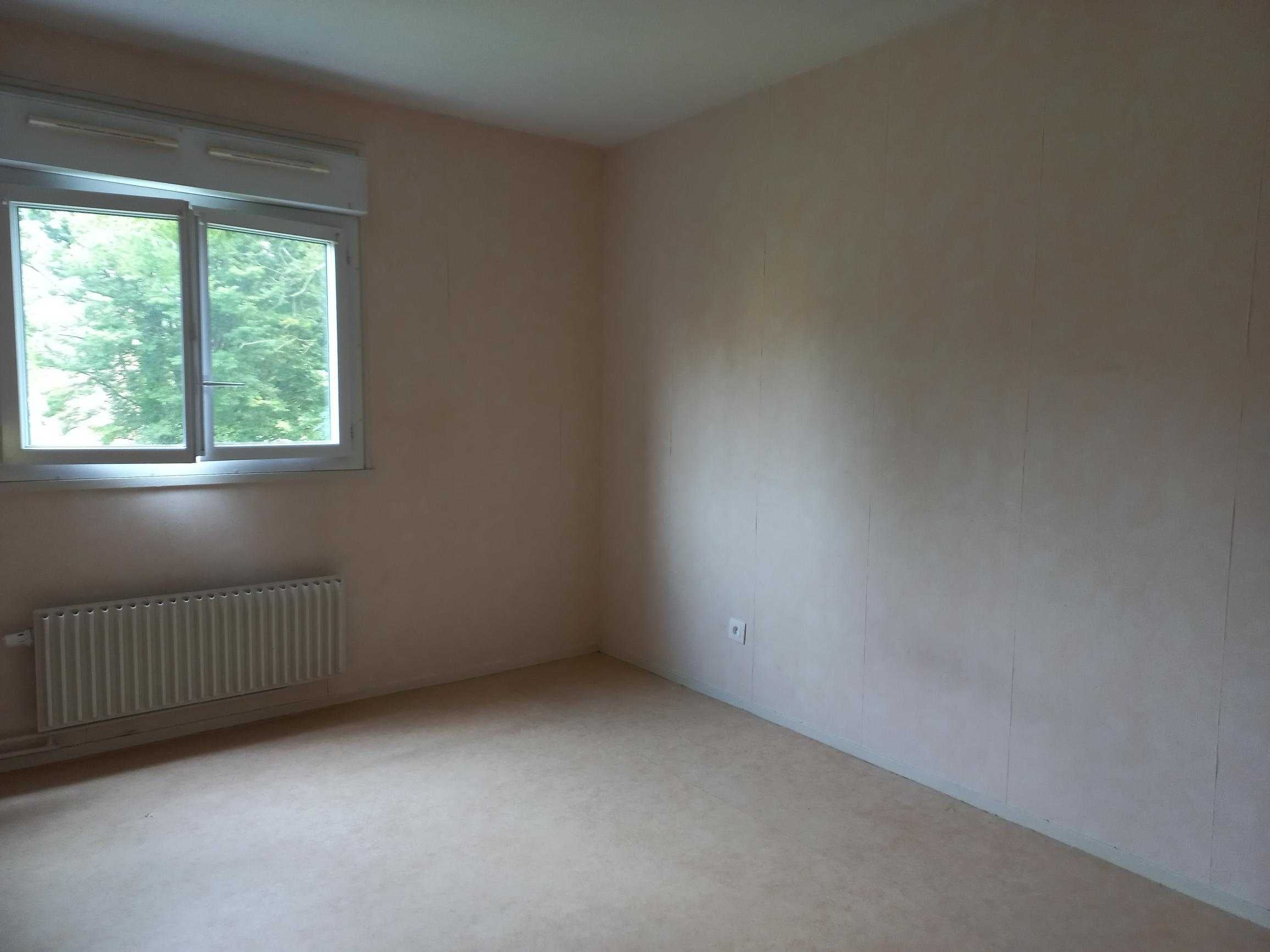 Appartement Rue du 8 Mai à Entrains-sur-Nohain