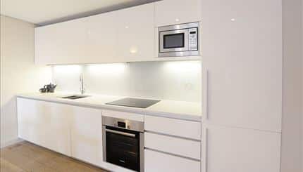 Flat Harbet Road in City of Westminster